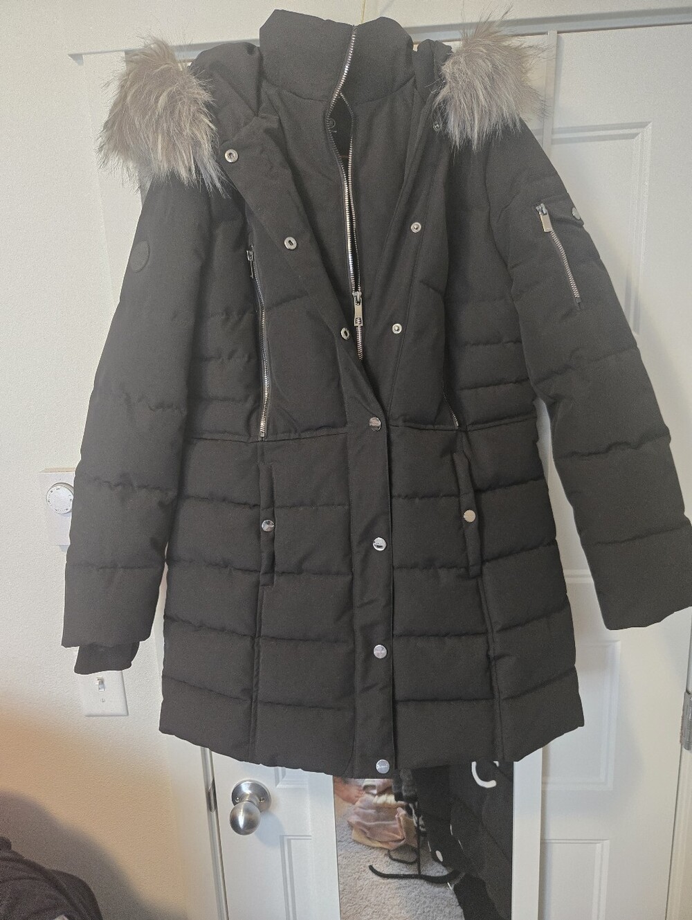 NAUTICA Women's Black Quilted Parka Coat with Faux Fur Hood. Size M
